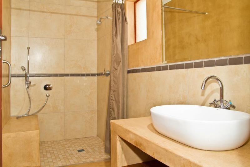 Cest Si Bon Hotel 옷지와롱고 외부 사진
